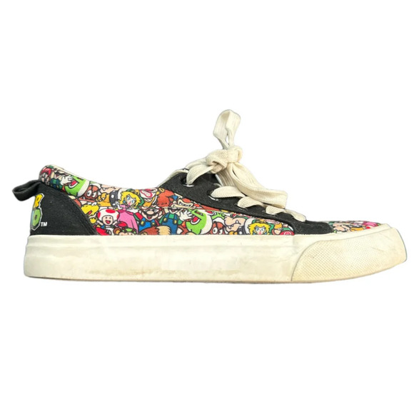 Super Mario Bros Sneakers Canvas Shoes Size 3 Boys Ground Up 2022 Multicolor Blk - Picture 1 of 4